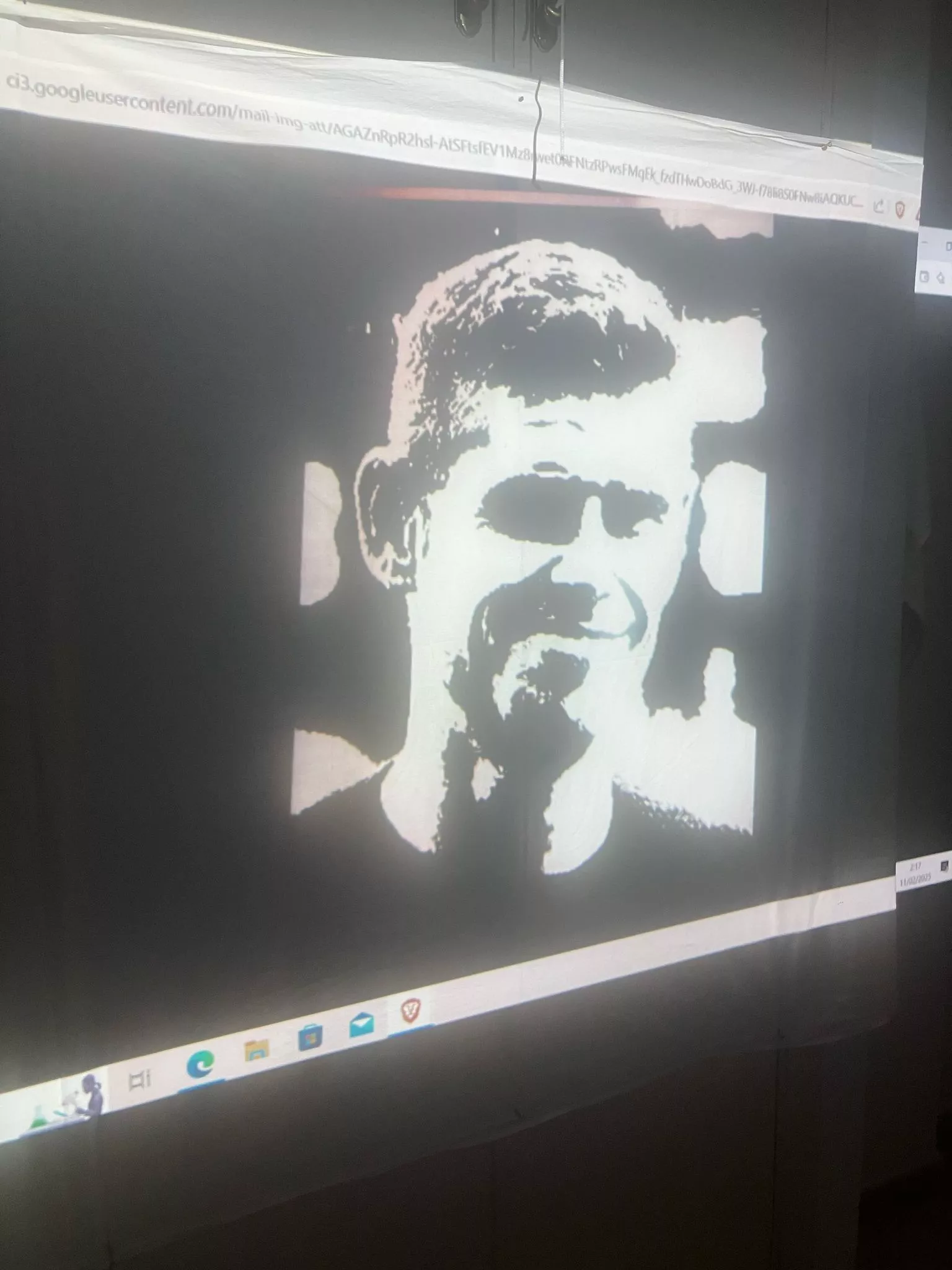 Proceso de creación de la pancarta de Hidalgo.