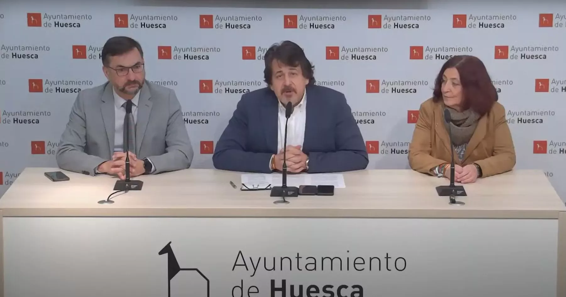 Fermín Civiac, José Luis Rubió y Susana Magán, presidente provincial y concejales de VOX en Huesca Fermín Civiac, José Luis Rubió y Susana Magán, presidente provincial y concejales de VOX en Huesca
