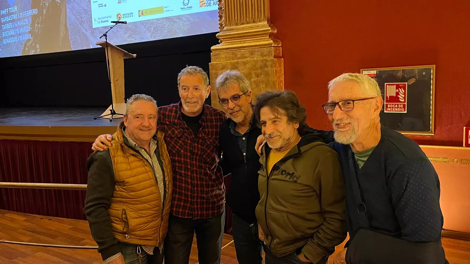 Premio de honor 2025 del Pirineos Mountain Festival a los primeros himalayistas aragoneses. Foto Mercedes Manterola