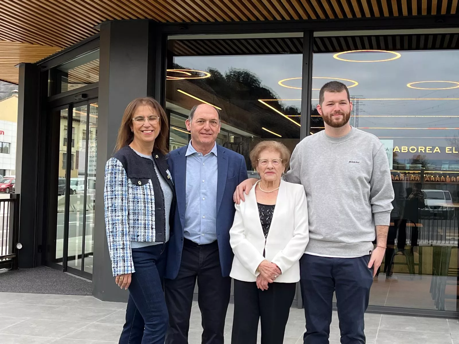Imágenes de la inauguración de Casa Fondevila en Graus. Foto: Adri Mora