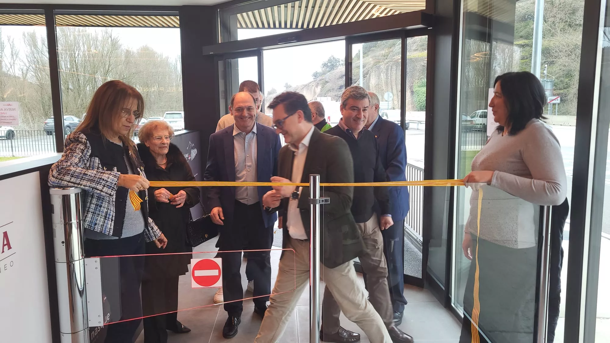 Imágenes de la inauguración de Casa Fondevila en Graus. Foto: Adri Mora