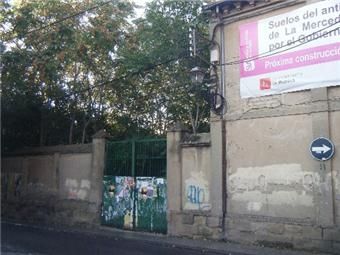 La Merced, justo antes del primer derribo.