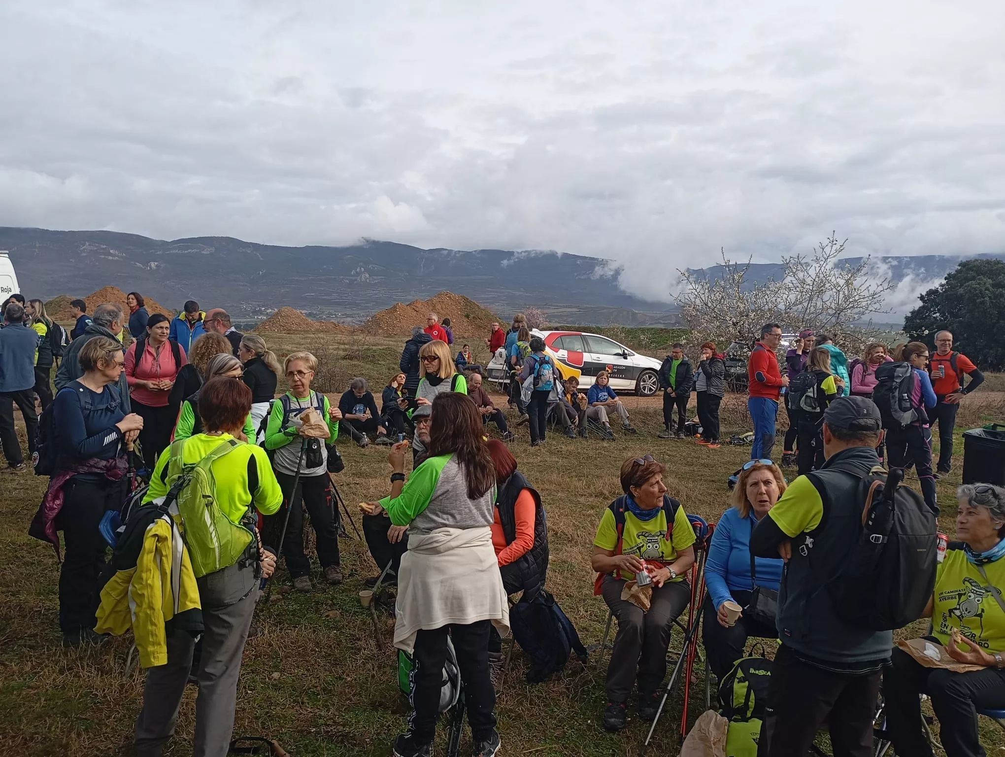 Jornada del sábado de la VIII Caminata en la Flor del Almendro de Ayerbe.