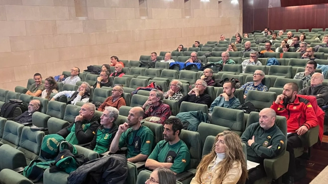 Asistentes al V Foro de Especialistas en Aludes. Asistentes al V Foro de Especialistas en Aludes.
