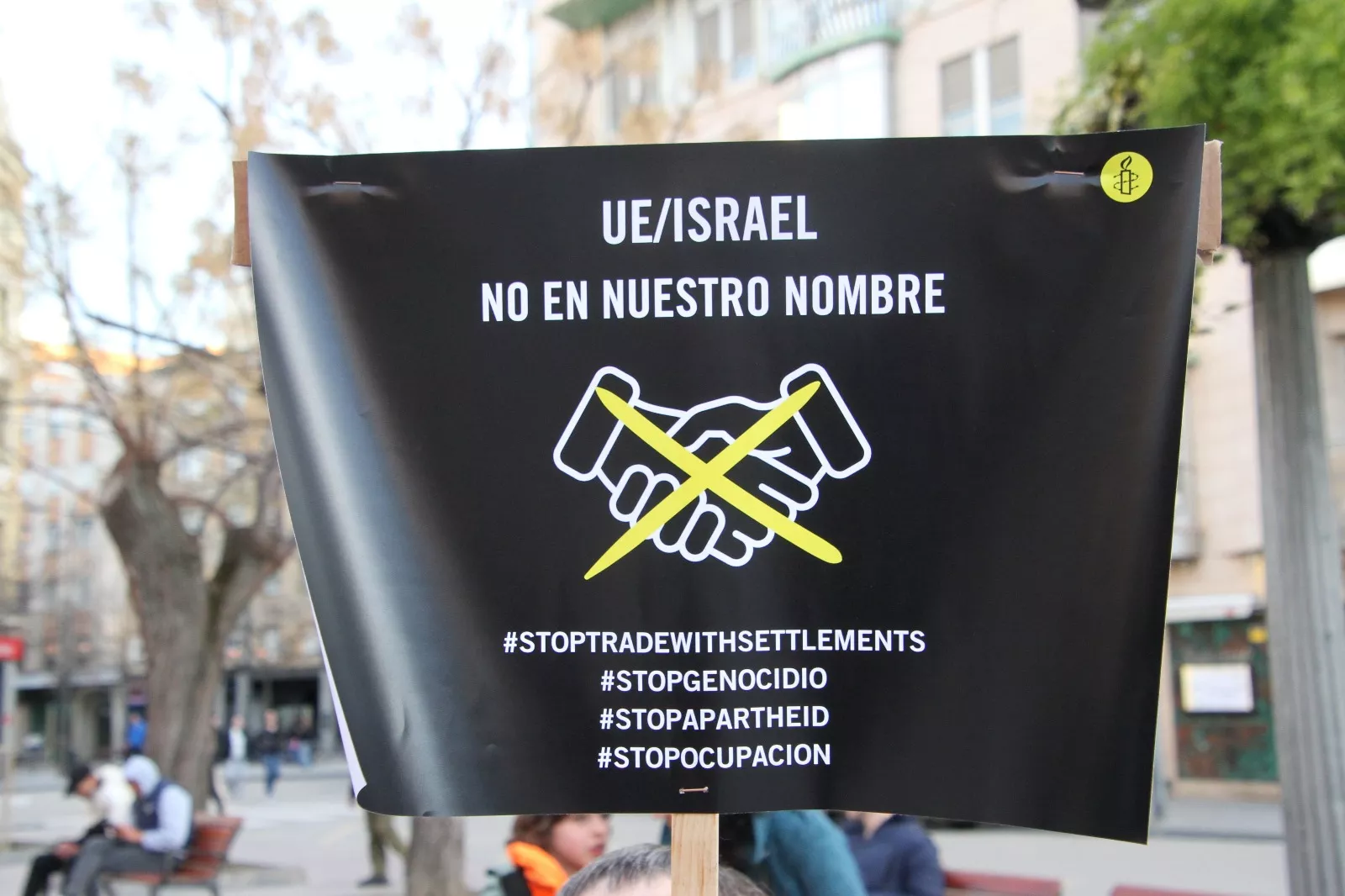 Enésima concentración en Huesca para exigir el STOP al genocidio palestino. Foto Carlos Neofato