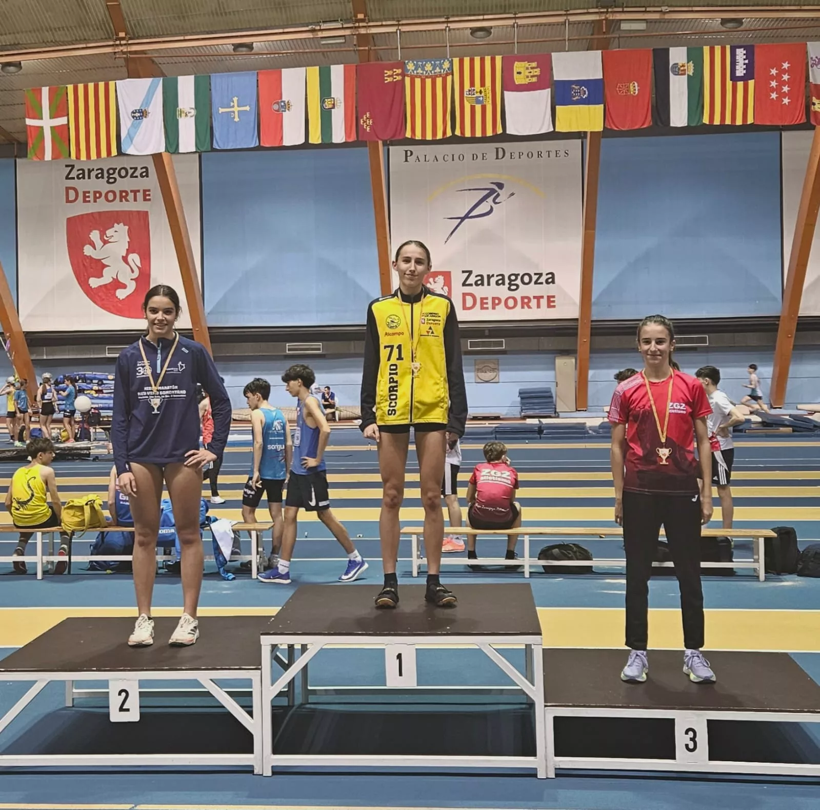 Podio Carmen Torres en 300, plata