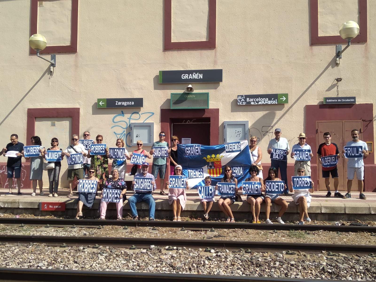 Concentración hoy en Grañén de Monegros No Pierdas tu Tren Concentración hoy en Grañén de Monegros No Pierdas tu Tren