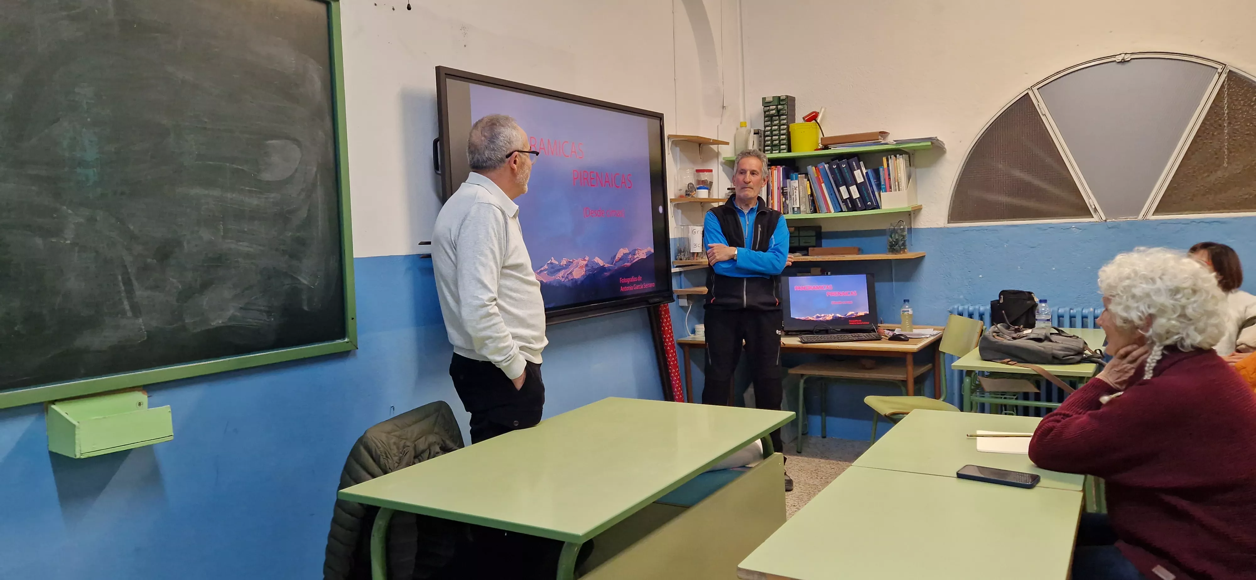 Antonio García Serrano en el IES Ramón y Cajal de Huesca y algunas de sus fotografías