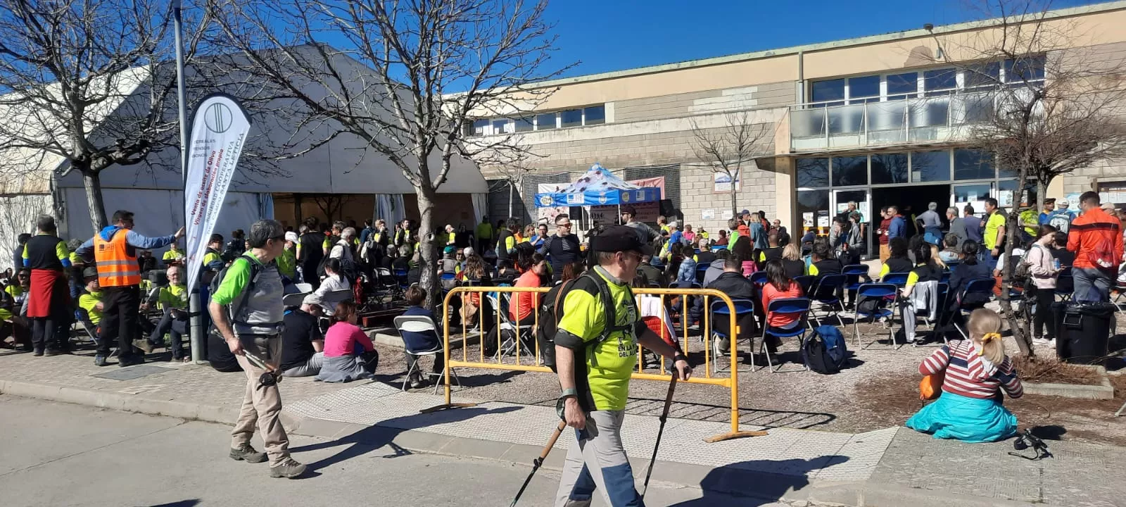 Jornada del domingo de la VIII Caminata en la Flor del Almendro de Ayerbe.