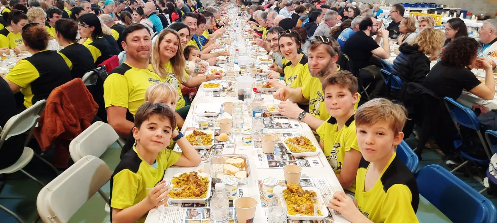 Jornada del domingo de la VIII Caminata en la Flor del Almendro de Ayerbe.