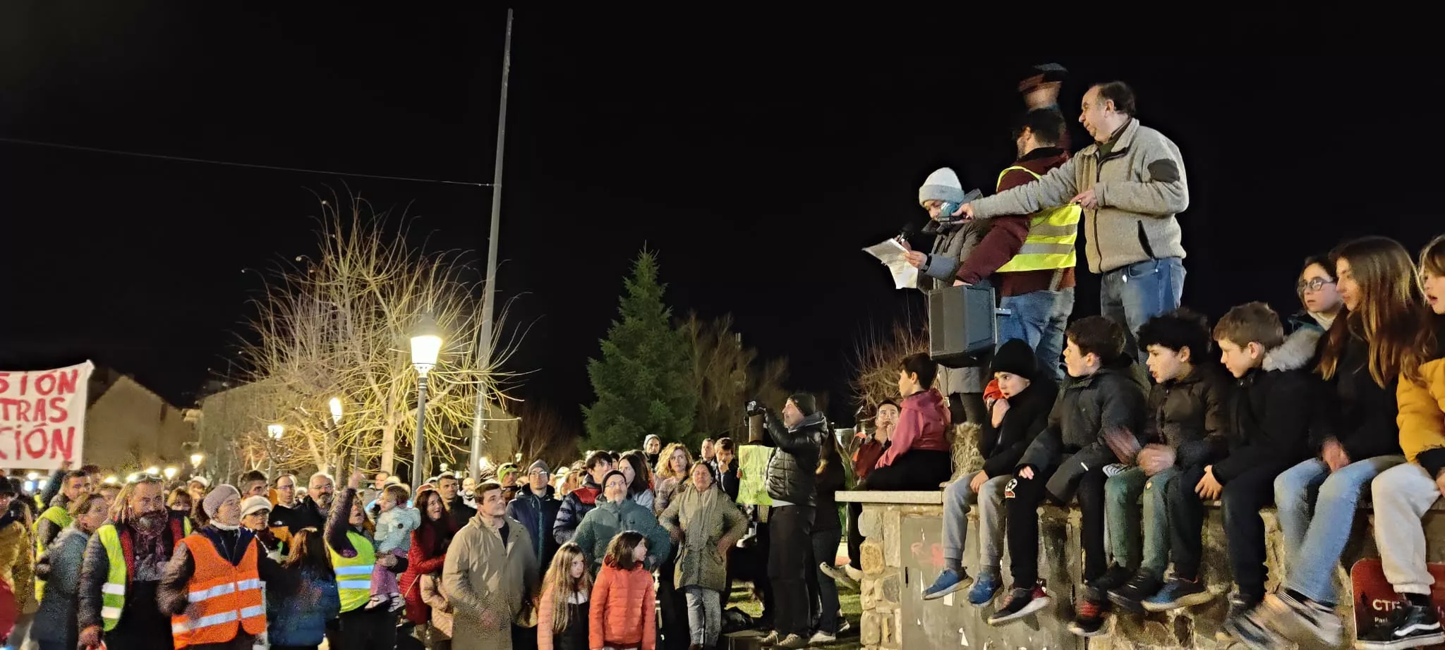 Nueva movilización para defender la unidad educativa del IES Castejón de Sos.