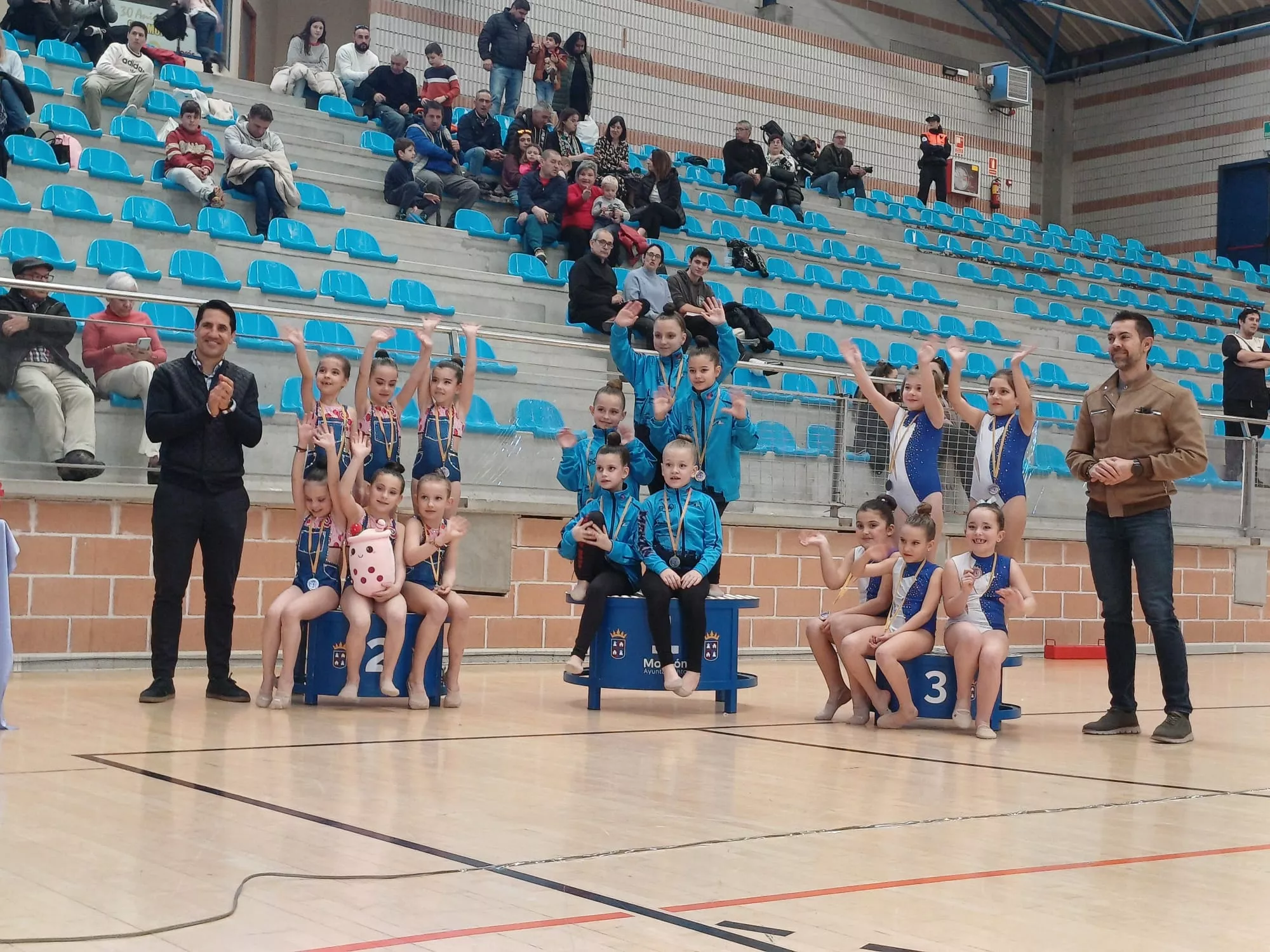 Podio Prebenjamín conjuntos