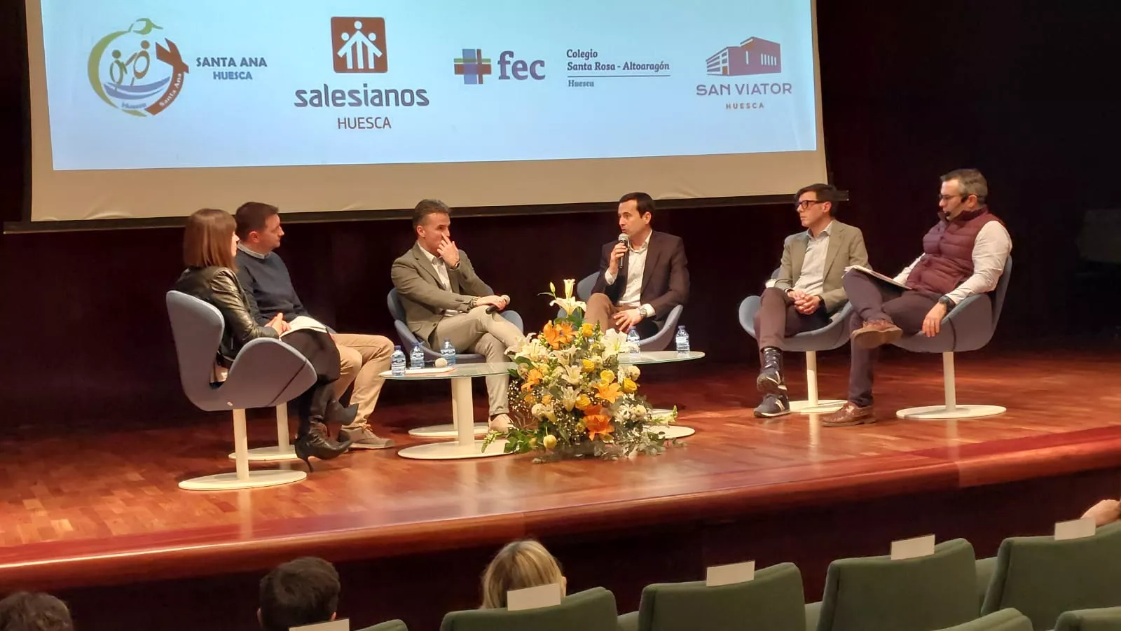 Presentación de la campaña conjunta de los cuatro colegios concertados de Huesca