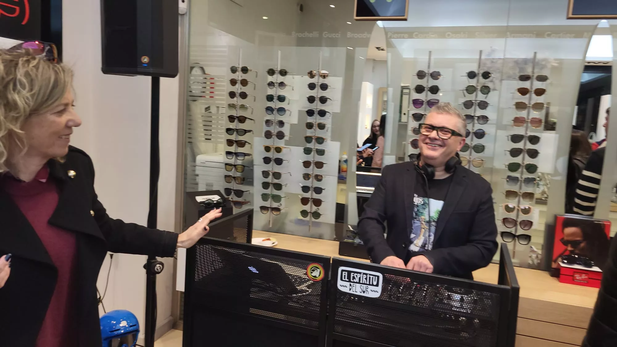 Fiesta de 20 aniversario de Federópticos Pérez Bolea