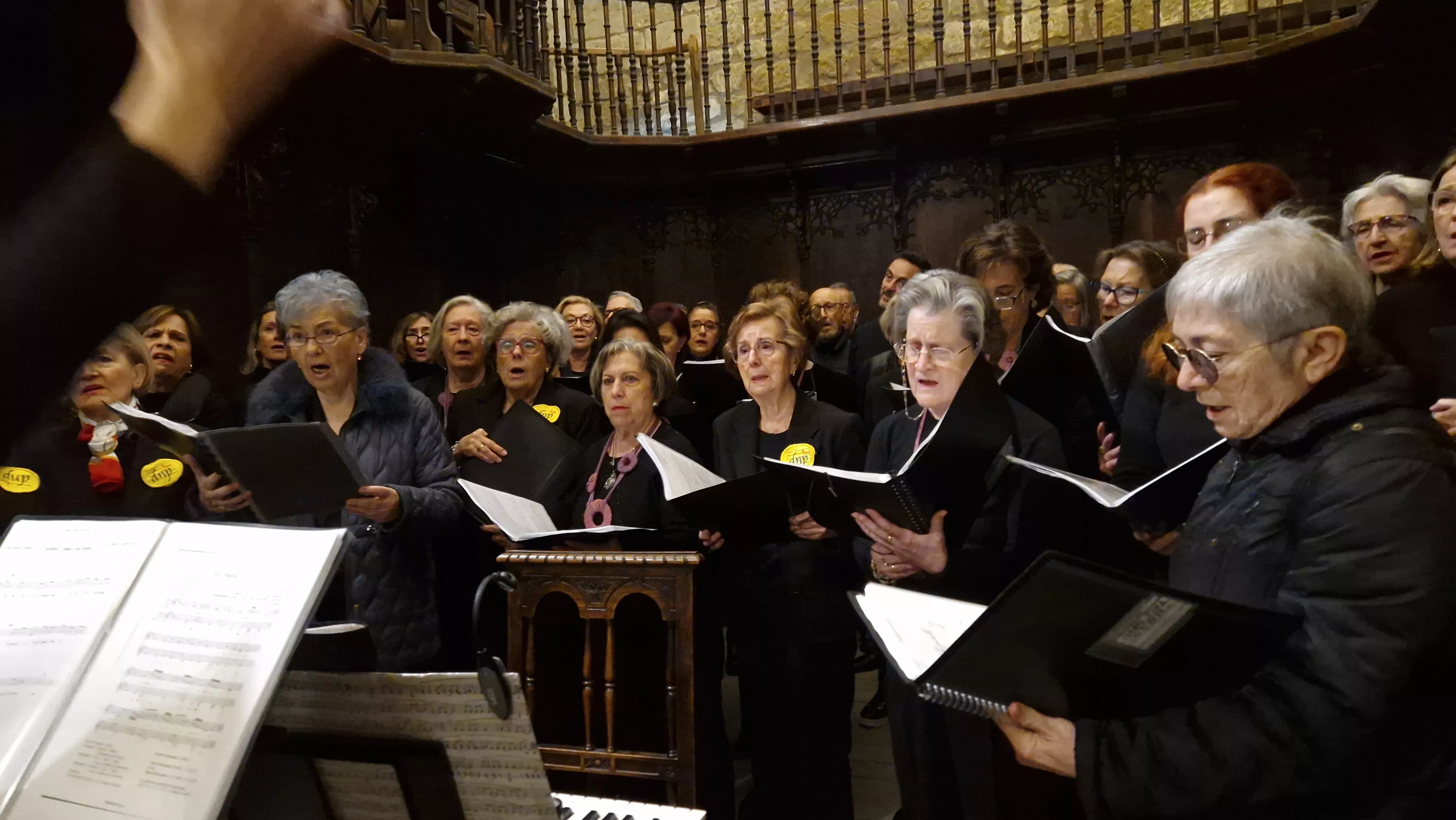 Encuentro de Coros de Huesca, Zaragoza y Las Palmas en San Pedro el Viejo. Foto Myriam Martínez