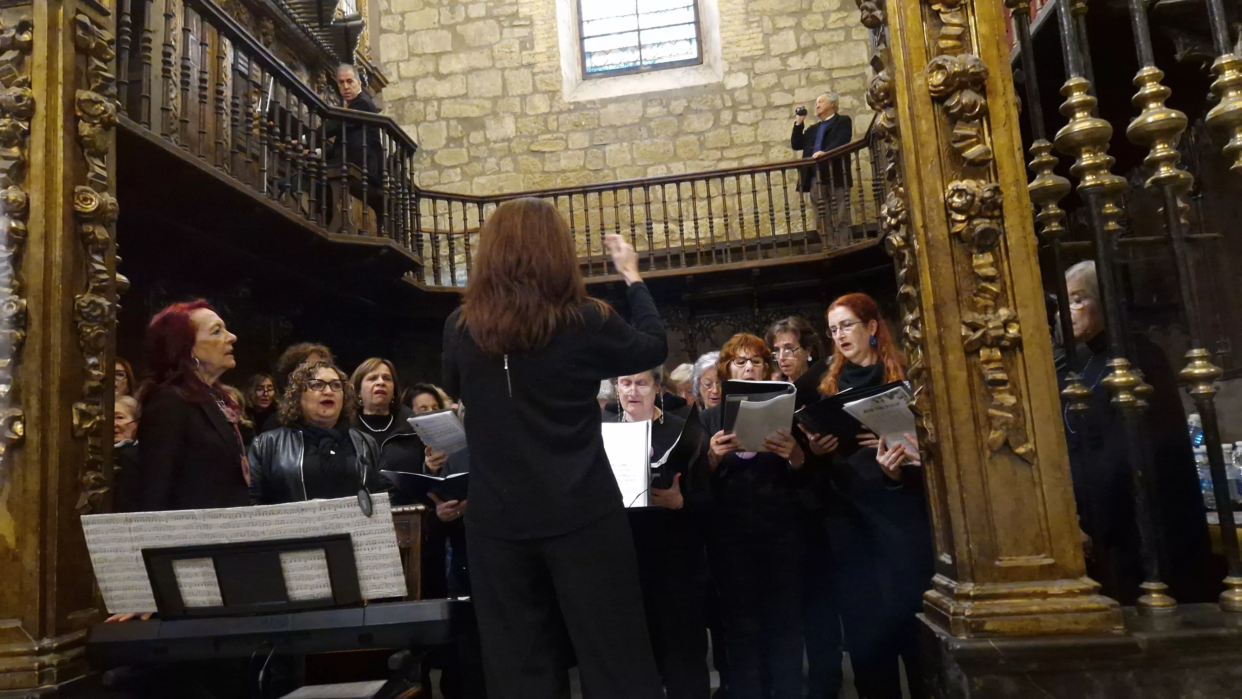 Encuentro de Coros de Huesca, Zaragoza y Las Palmas en San Pedro el Viejo. Foto Myriam Martínez