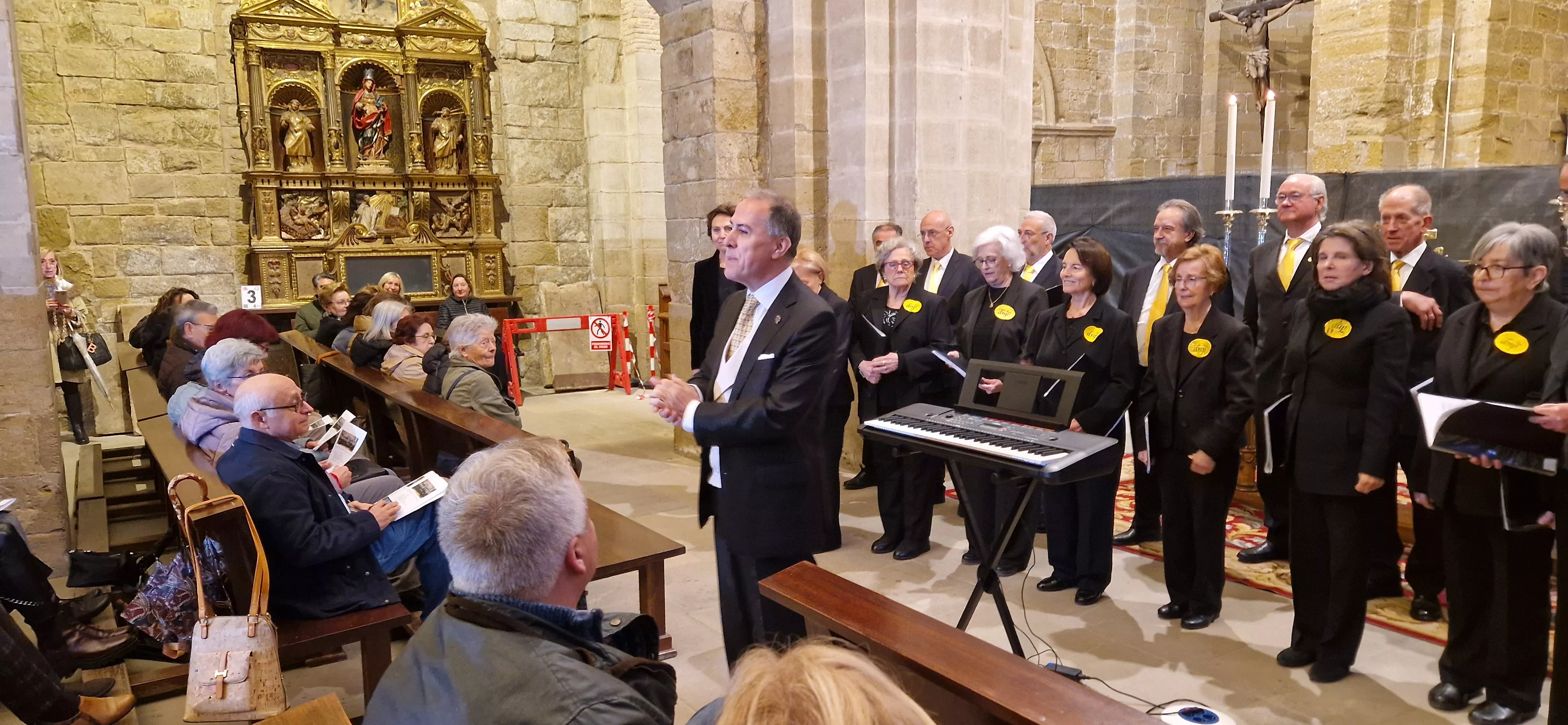 Encuentro de Coros de Huesca, Zaragoza y Las Palmas en San Pedro el Viejo. Foto Myriam Martínez
