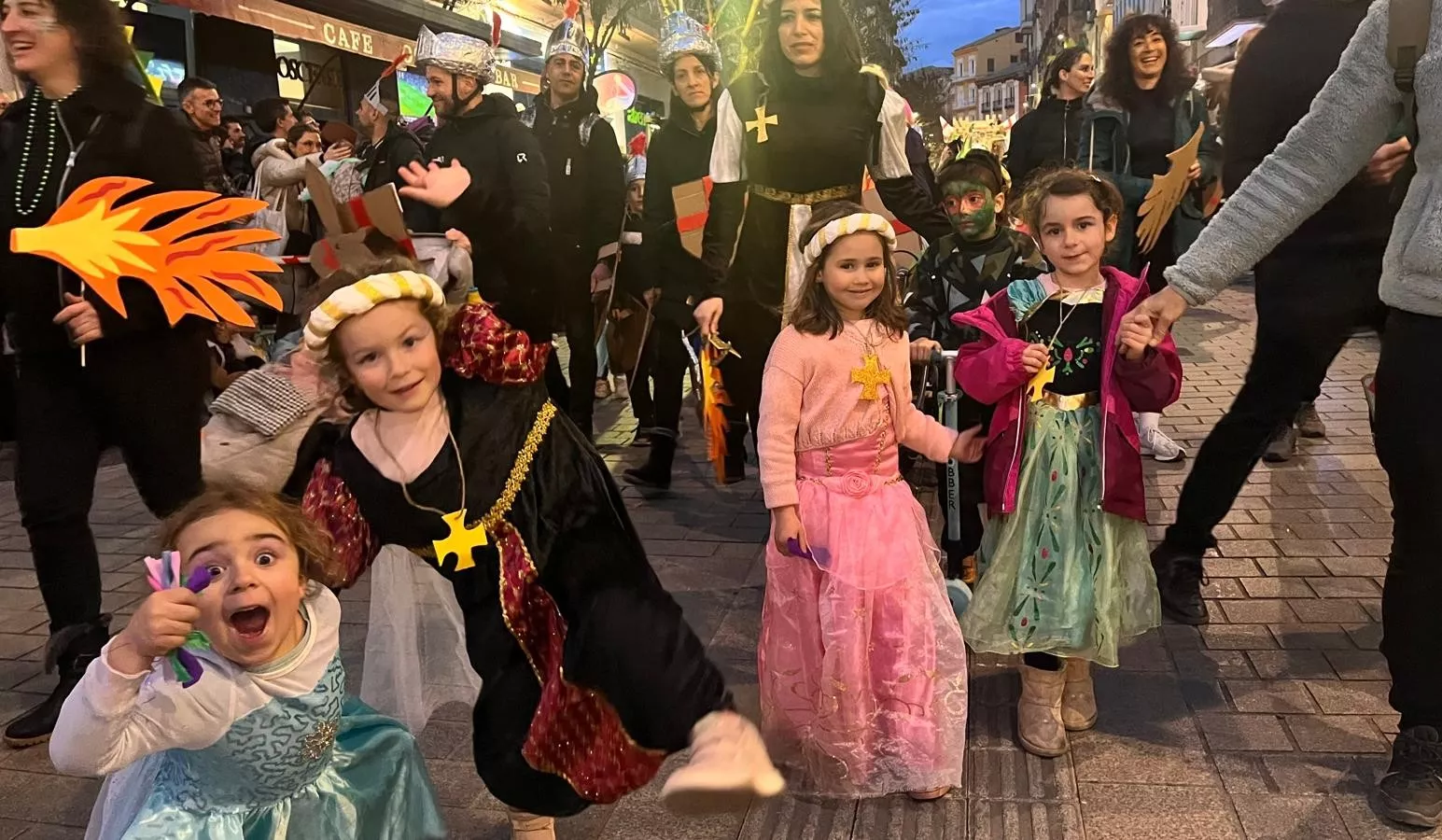 Cabalgata de carnaval 2025 en Huesca. Foto Mercedes Manterola