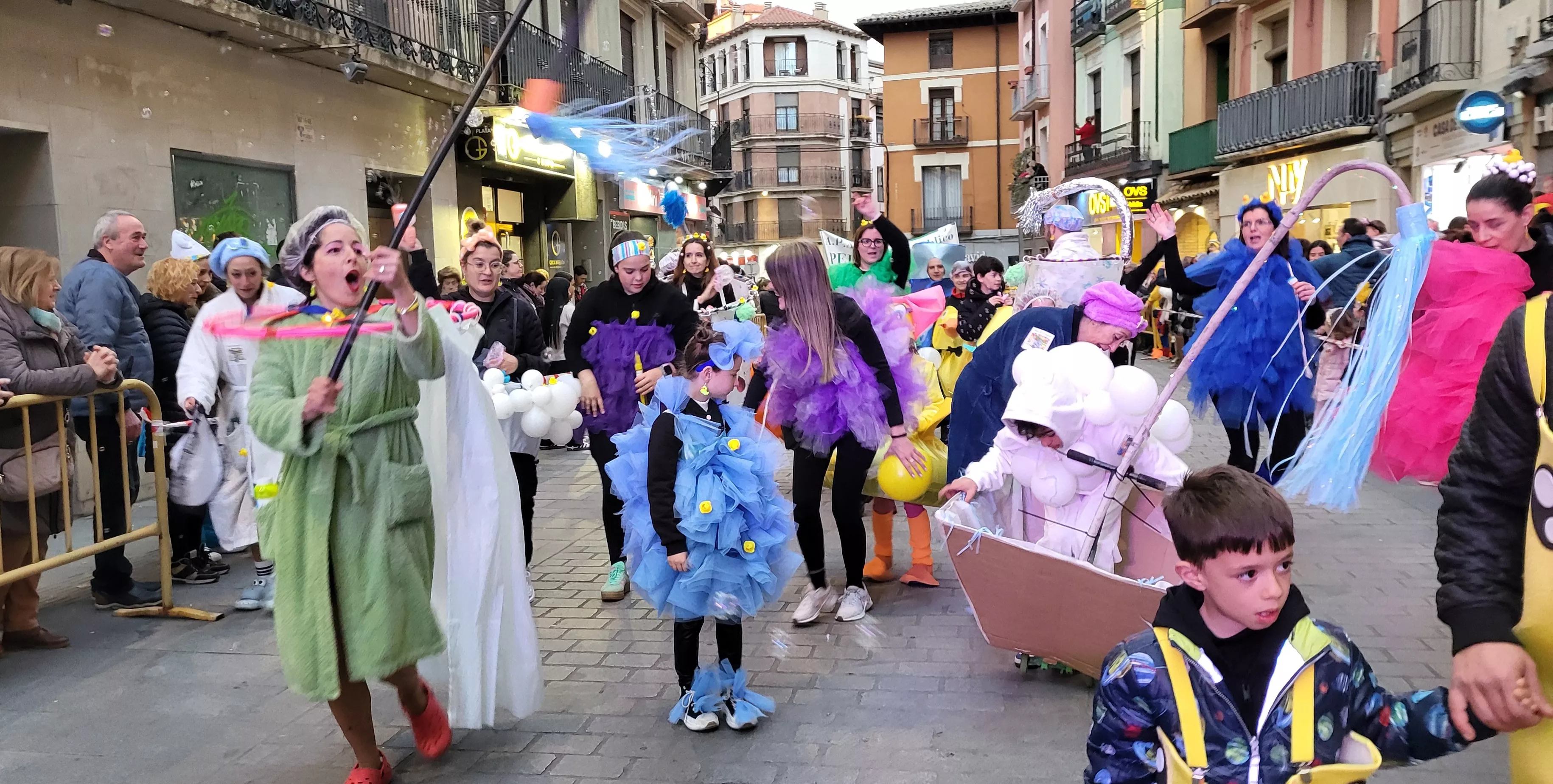 Cabalgata de carnaval 2025 en Huesca. Foto Mercedes Manterola