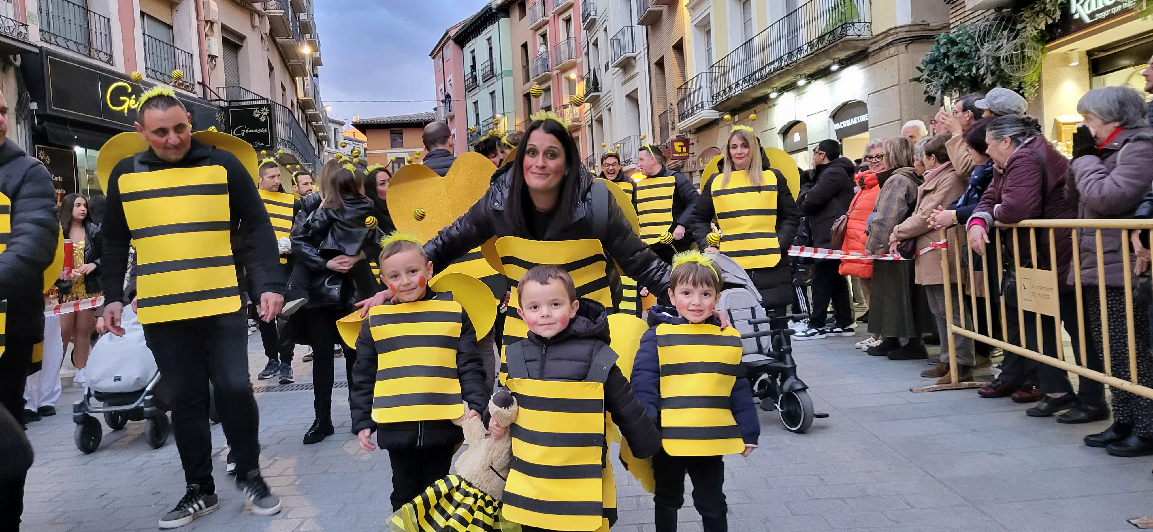 Cabalgata de carnaval 2025 en Huesca. Foto Mercedes Manterola