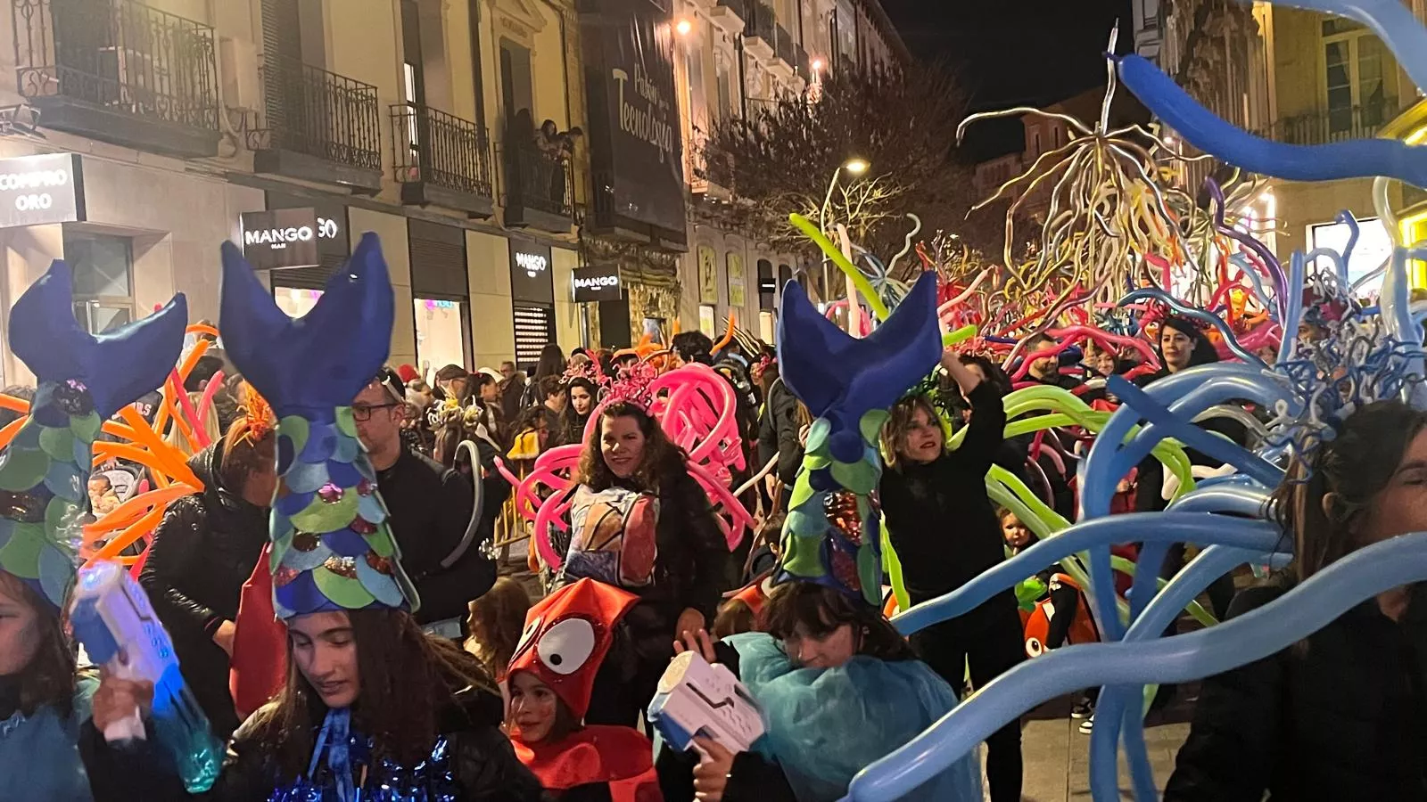 Cabalgata de carnaval 2025 en Huesca. Foto Mercedes Manterola