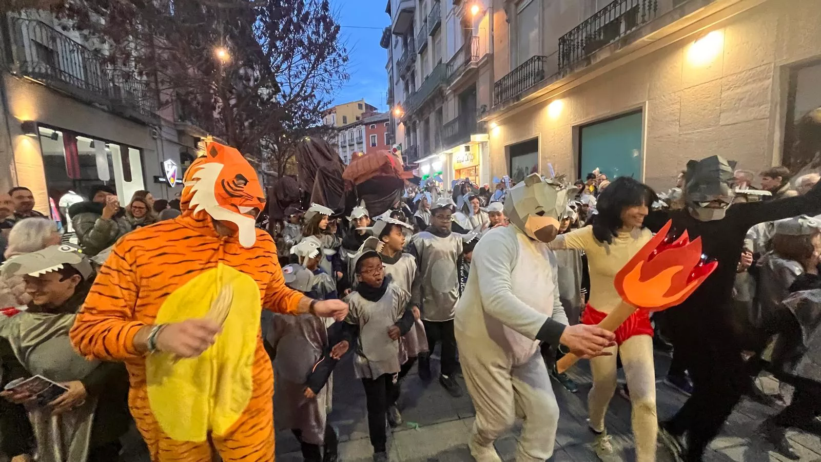 Cabalgata de carnaval 2025 en Huesca. Foto Mercedes Manterola