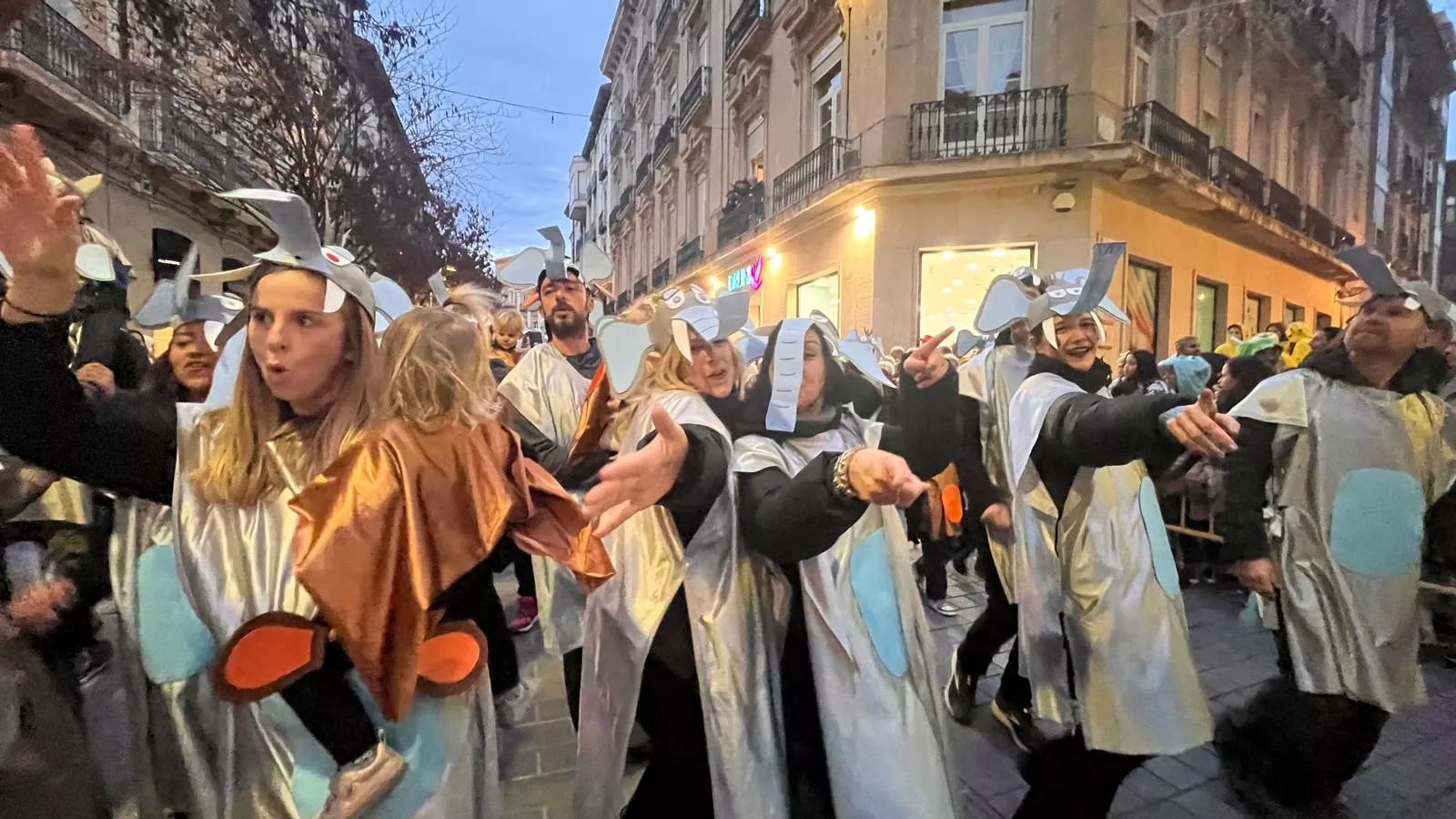 Cabalgata de carnaval 2025 en Huesca. Foto Mercedes Manterola