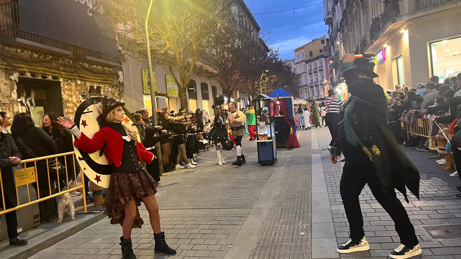 Cabalgata de carnaval 2025 en Huesca. Foto Mercedes Manterola