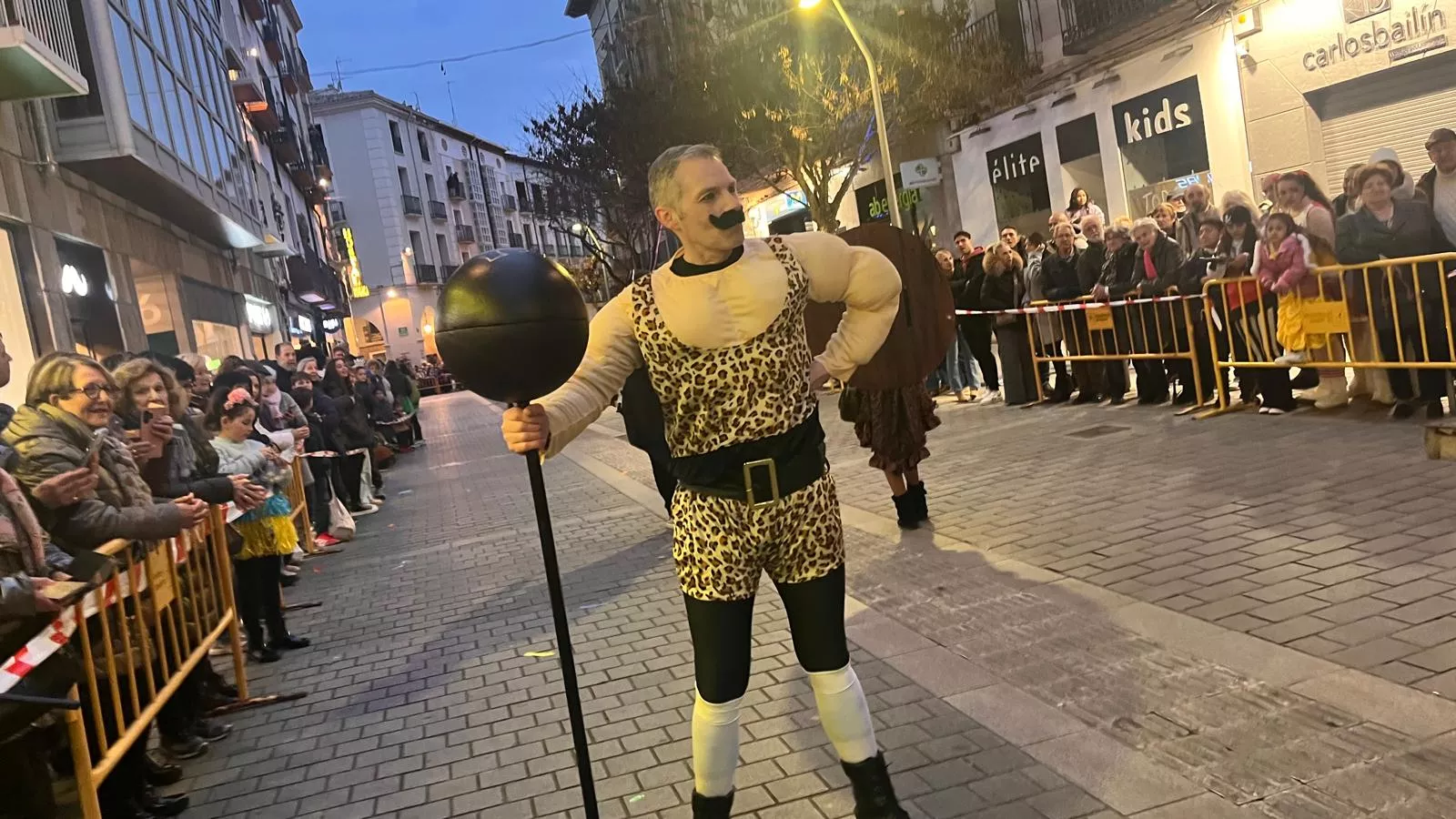 Cabalgata de carnaval 2025 en Huesca. Foto Mercedes Manterola