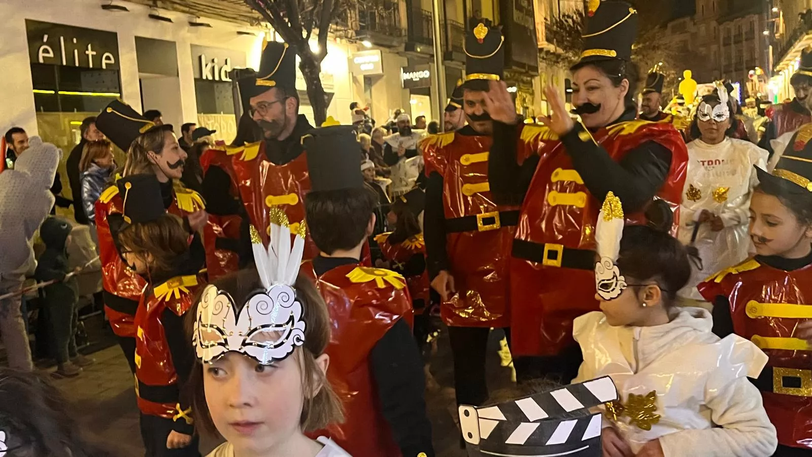 Cabalgata de carnaval 2025 en Huesca. Foto Mercedes Manterola