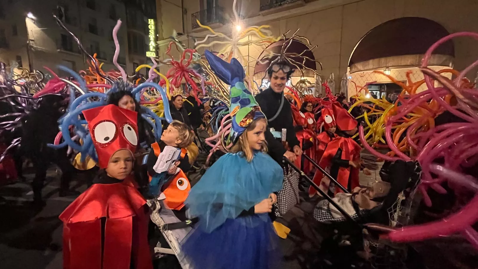 Cabalgata de carnaval 2025 en Huesca. Foto Mercedes Manterola