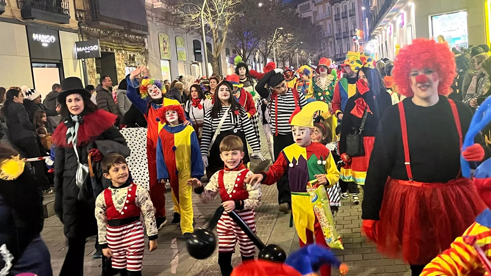Cabalgata de carnaval 2025 en Huesca. Foto Mercedes Manterola