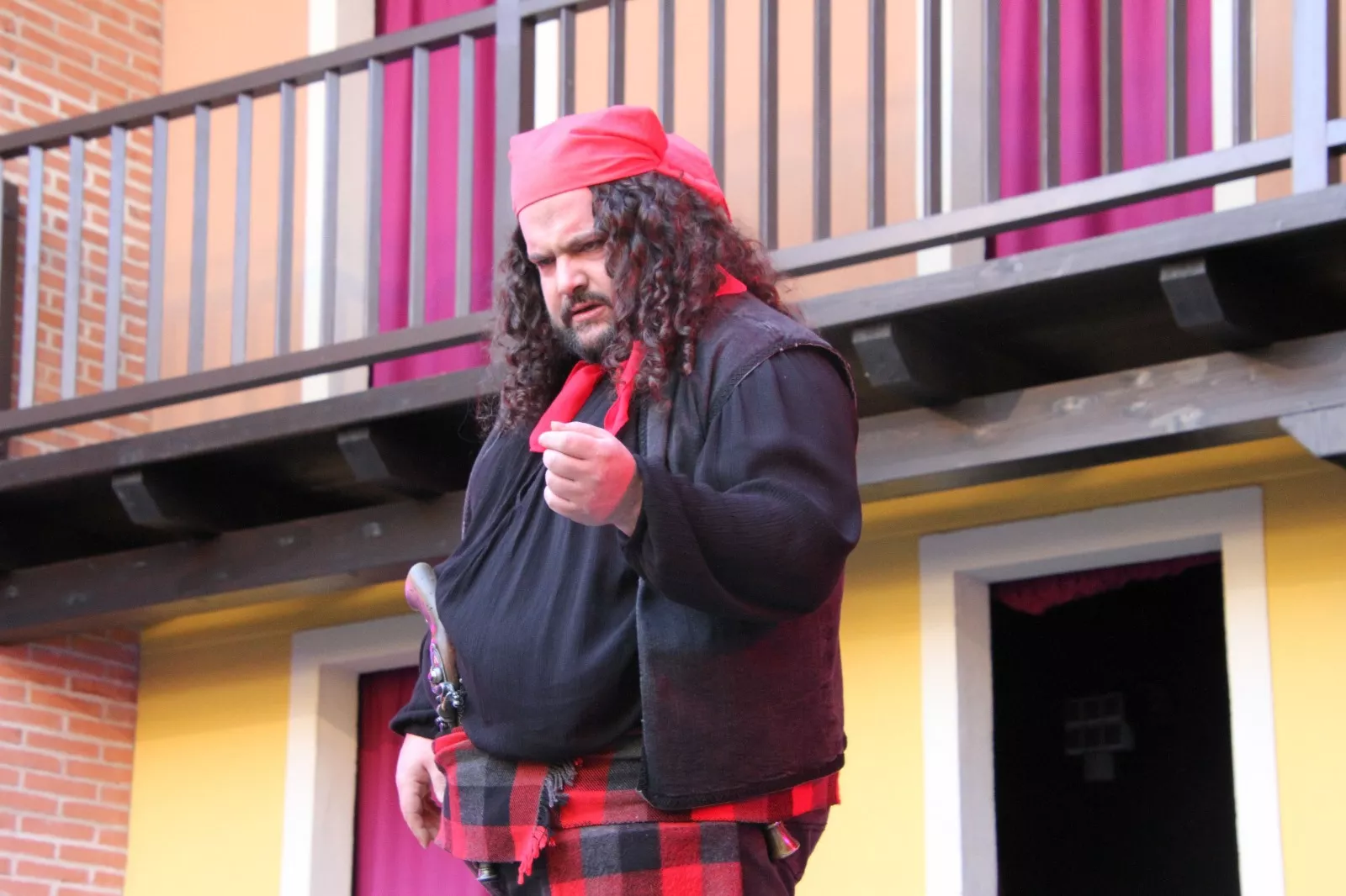 Representación de El bandido Cucaracha en Robres. Foto Carlos Neofato