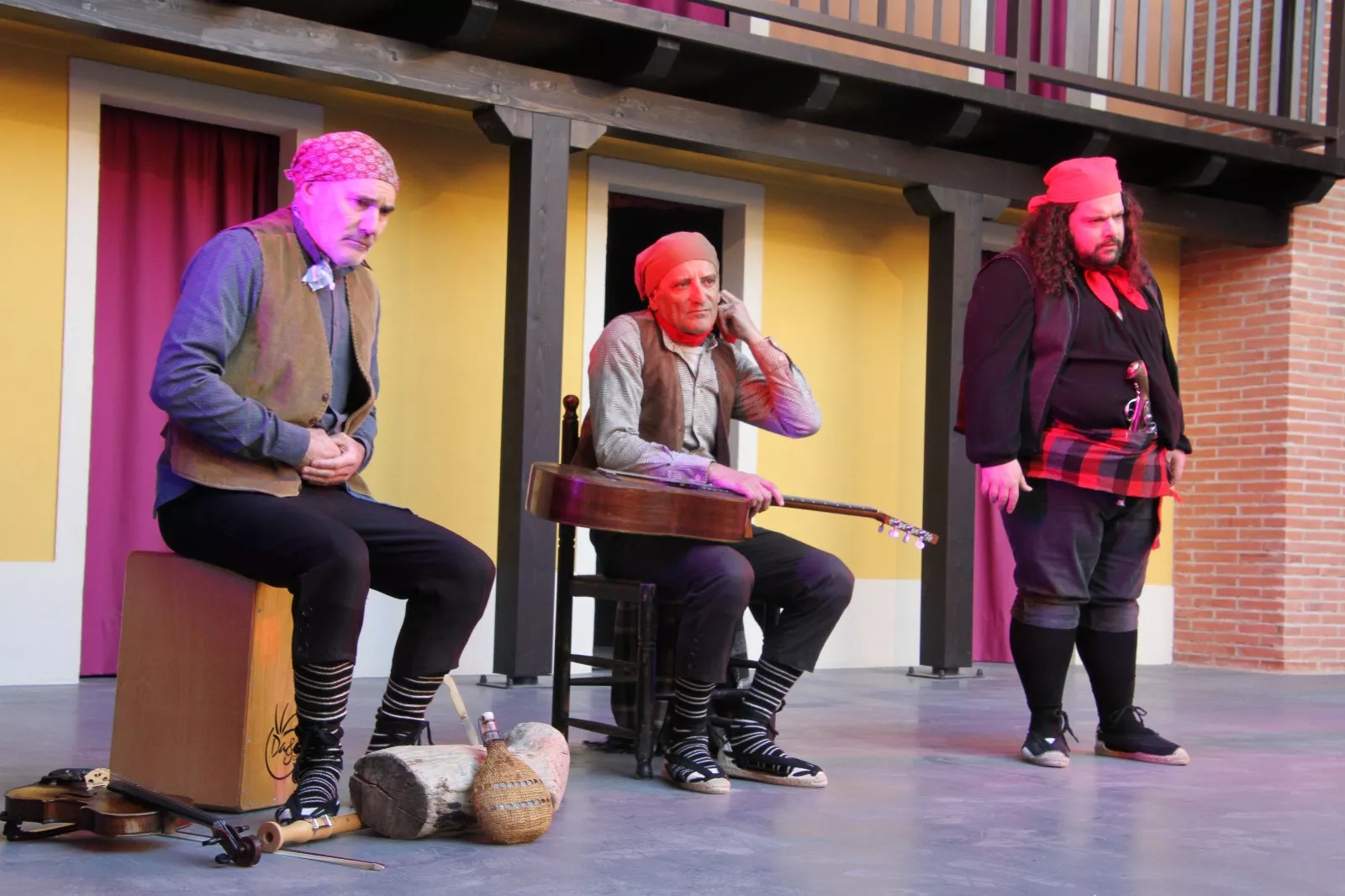 Representación de El bandido Cucaracha en Robres. Foto Carlos Neofato