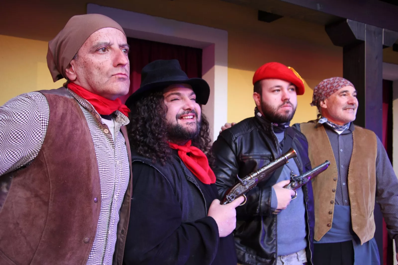 Representación de El bandido Cucaracha en Robres. Foto Carlos Neofato