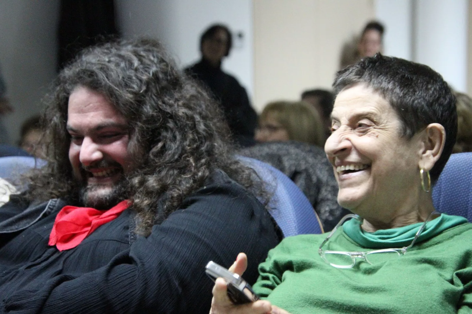 Debate sobre el Bandido Cucaracha en Lanaja. Foto Carlos Neofato