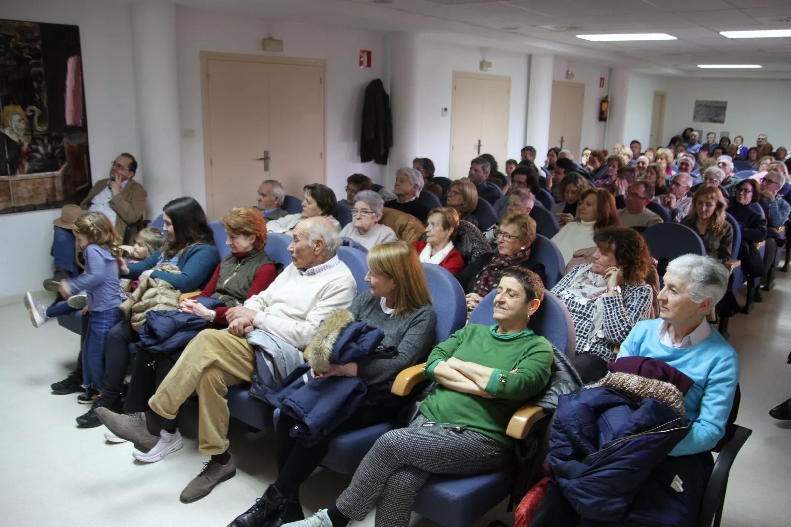 Debate sobre el Bandido Cucaracha en Lanaja. Foto Carlos Neofato