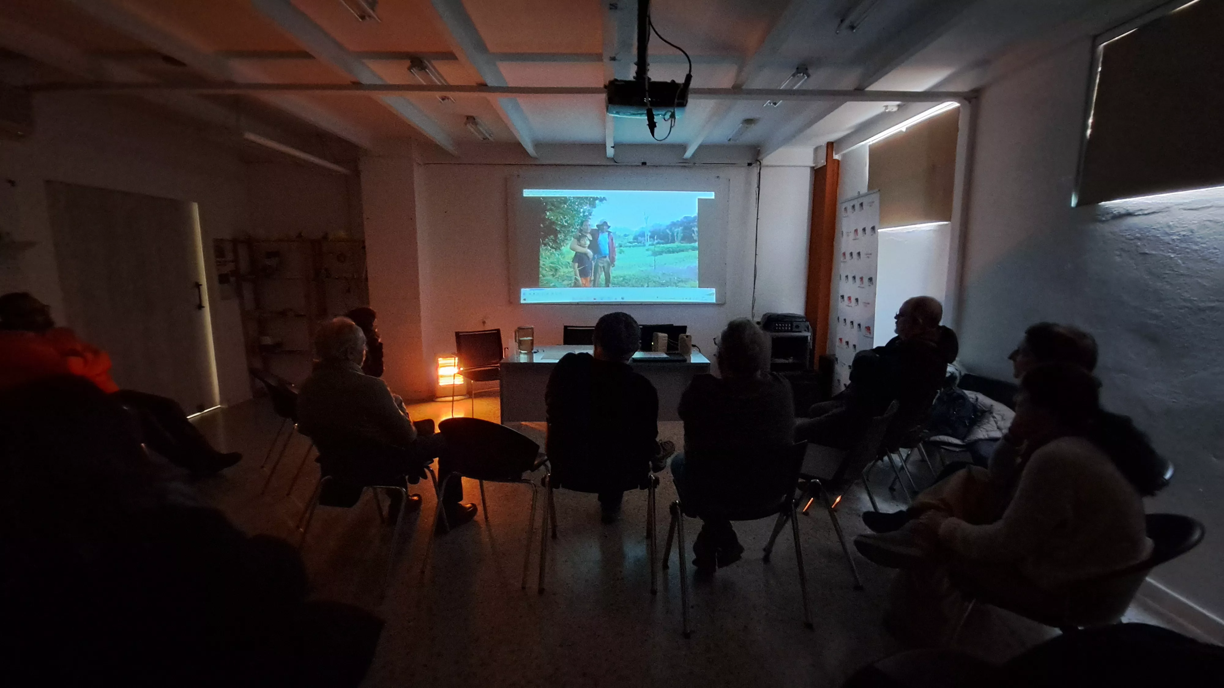 Proyección sobre el proyecto de Nahuizalco.