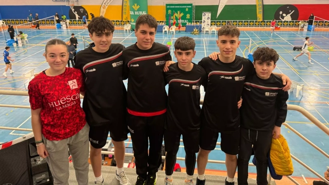 Quinteto del Bádminton Huesca La Magia en Tordesillas. Quinteto del Bádminton Huesca La Magia en Tordesillas.