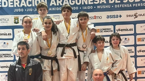 Medallistas Infantiles del CJ Binéfar Medallistas Infantiles del CJ Binéfar