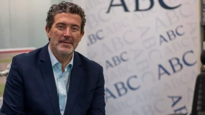 Julián Quirós. Julián Quirós.