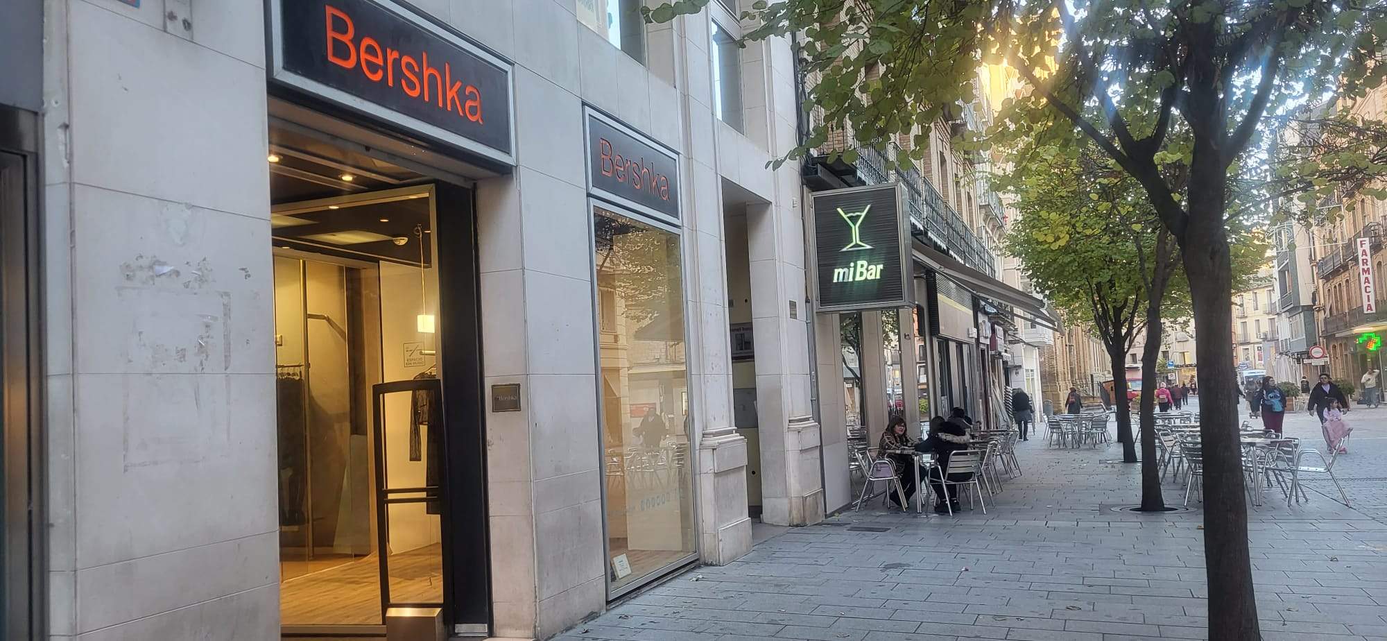 Bershka está ubicada en el Coso Alto de la capital oscense