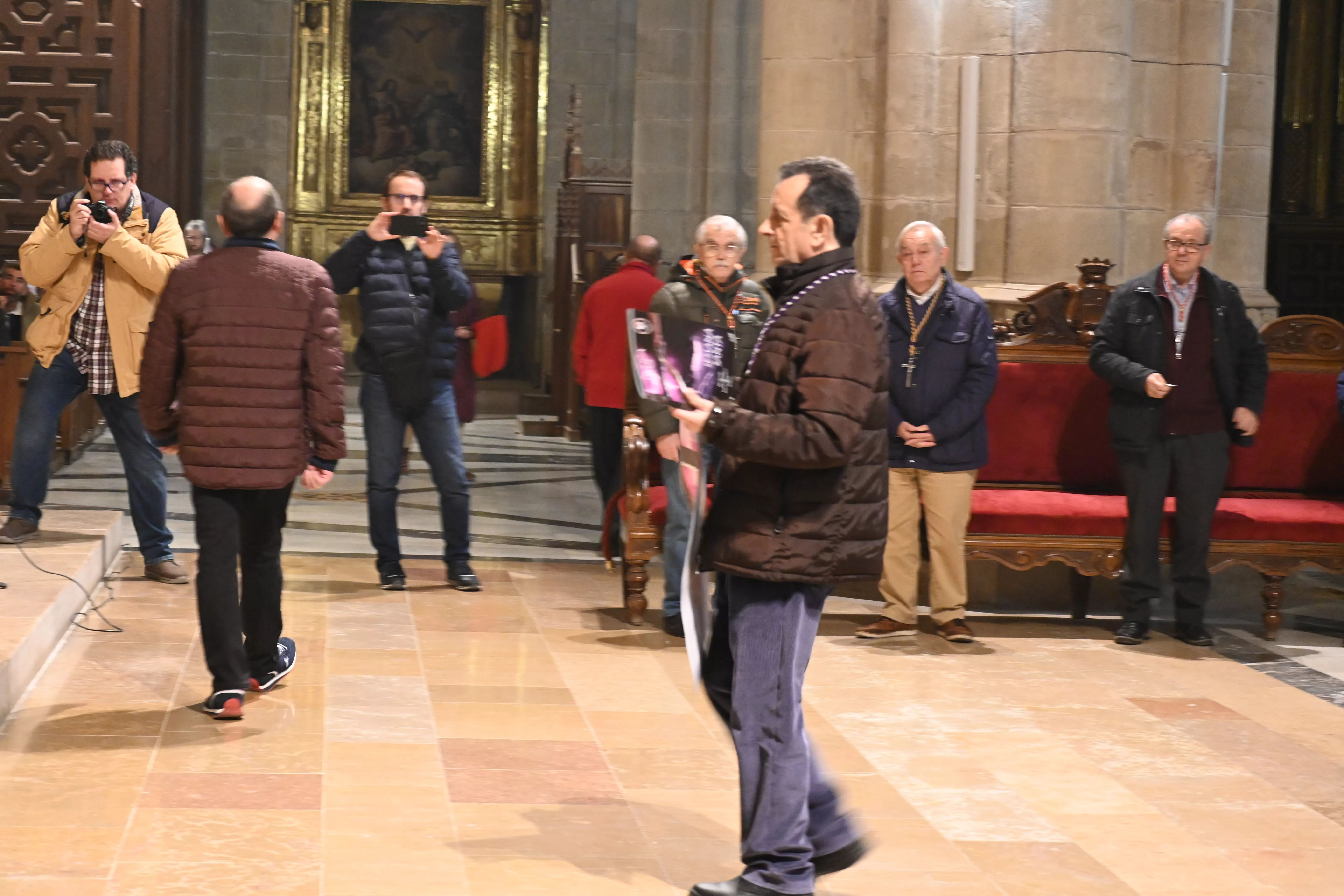 Miércoles de Ceniza en la Catedral de Huesca. Foto Carlos Jalle González