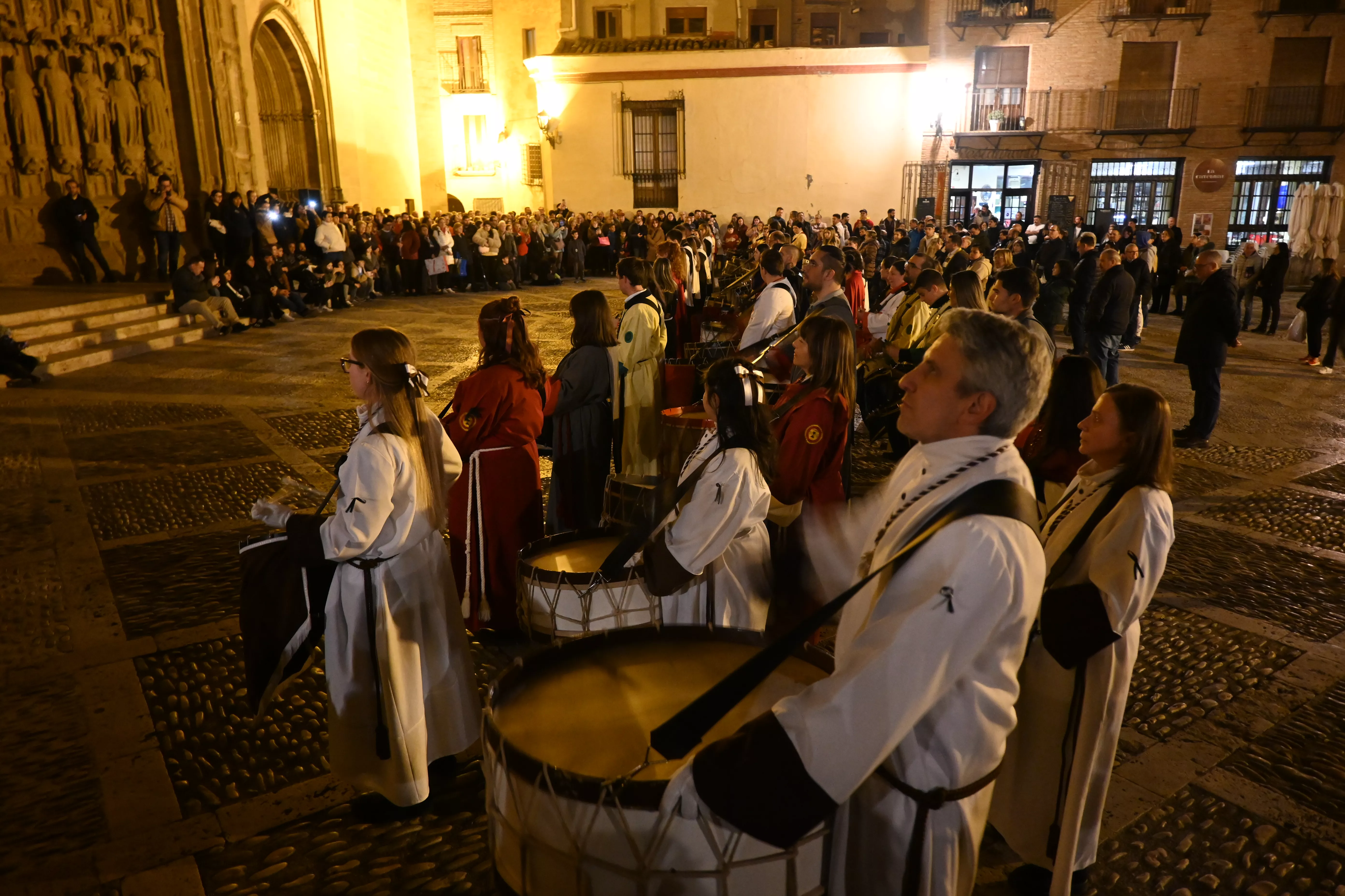 Miércoles de Ceniza en la Catedral de Huesca. Foto Carlos Jalle González