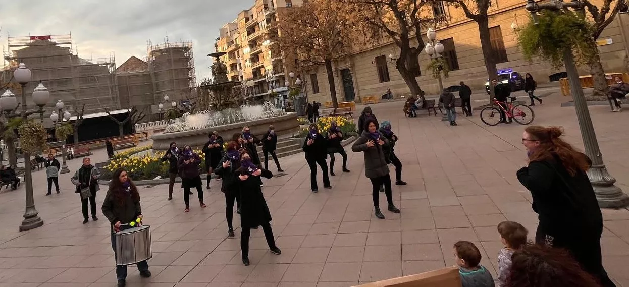 Haka feminista colectiva en Huesca dentro de los actos del 8M. Foto Mercedes Manterola