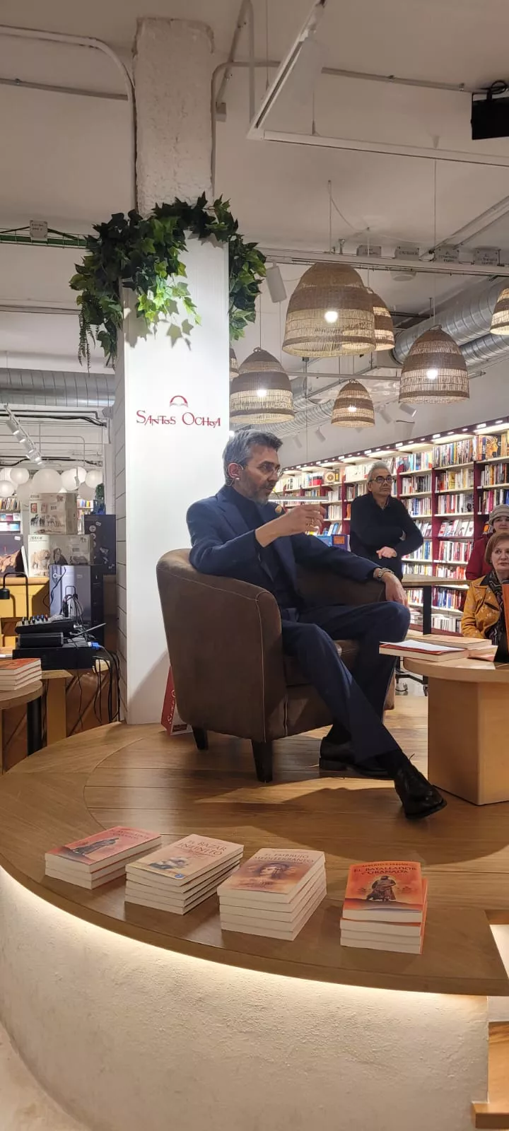 Presentación de El Batallador y Granada de Alberto Cebrián en Santos Ochoa