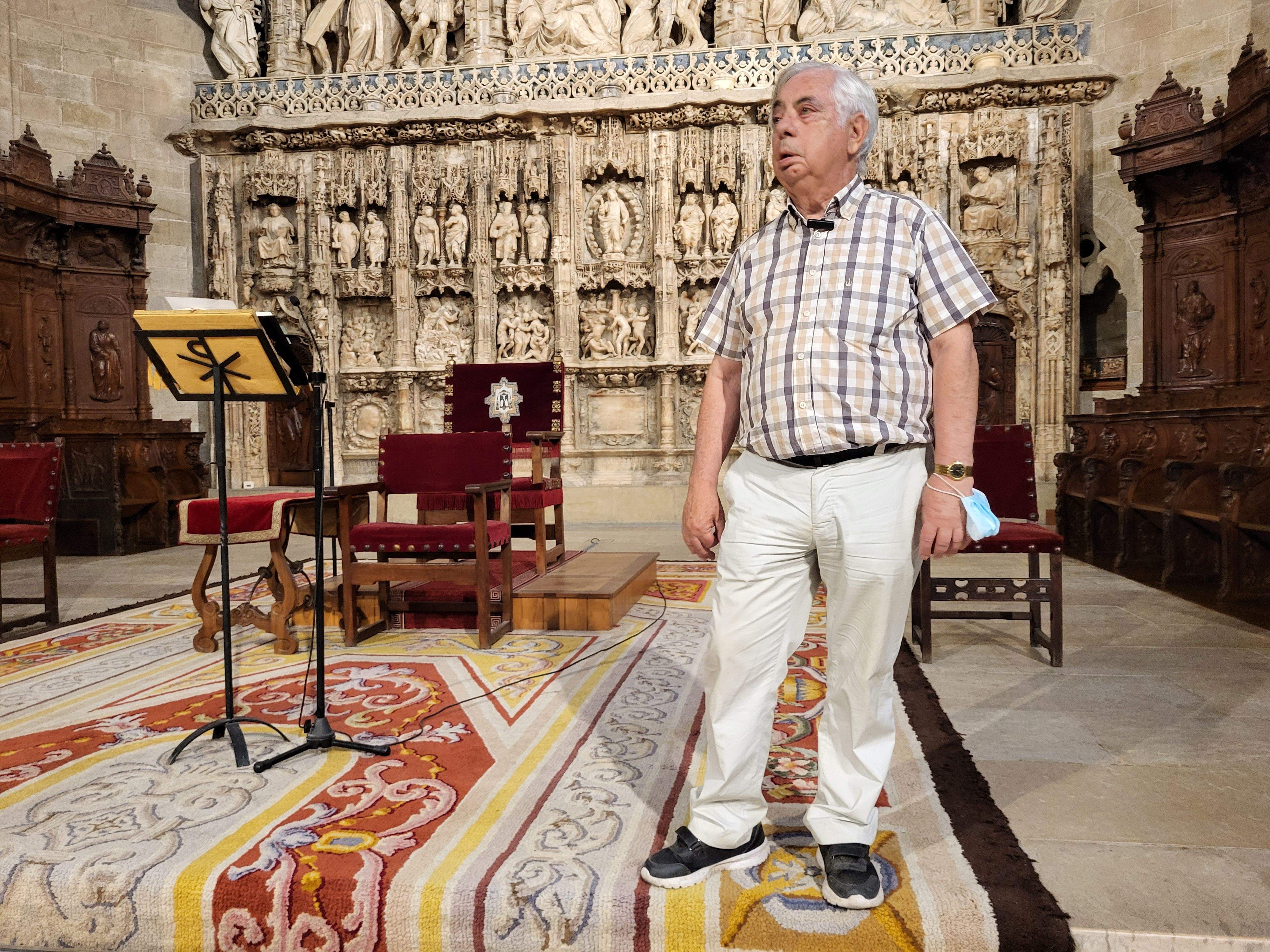 Antonio Naval Mas explica dónde podrían encontrarse los restos que vincularían a Cristóbal Colón con España. Antonio Naval Mas explica dónde podrían encontrarse los restos que vincularían a Cristóbal Colón con España.