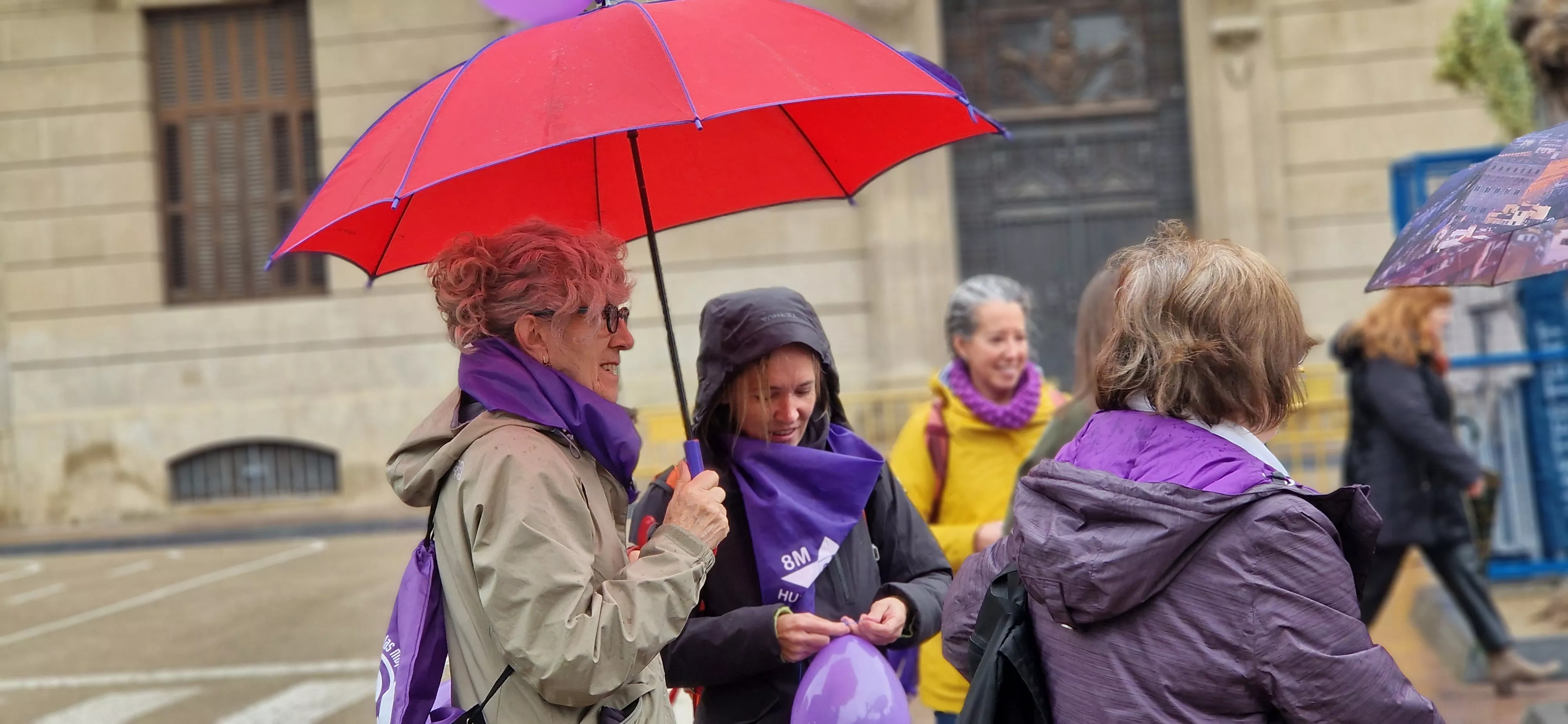 Andada feminista en Huesca con motivo del 8M Día Internacional de la Mujer. Foto Myriam Martínez