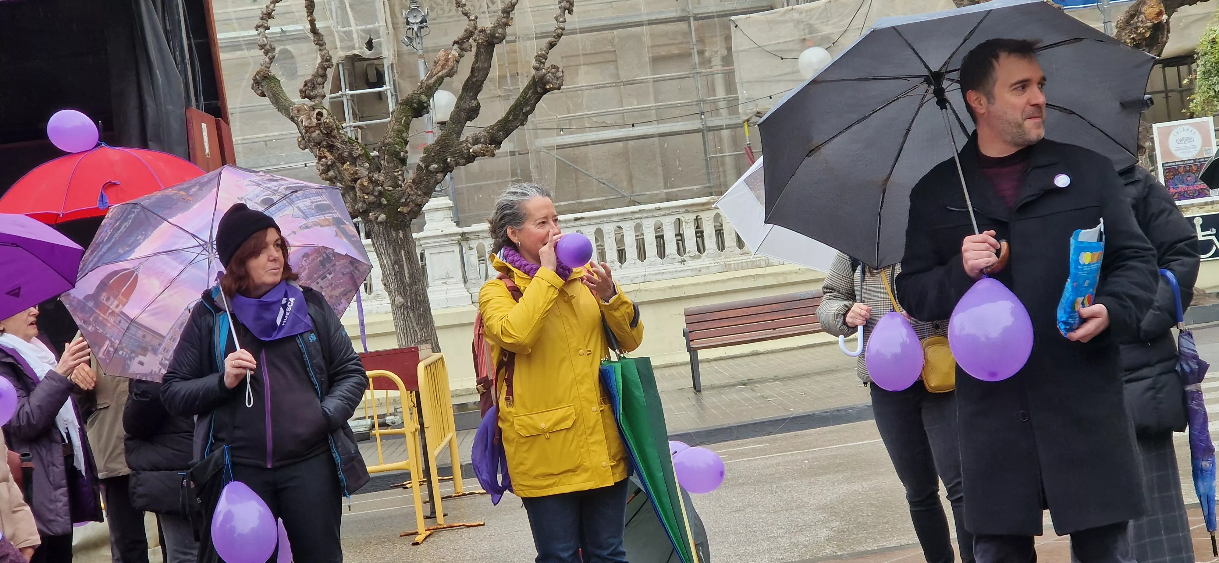 Andada feminista en Huesca con motivo del 8M Día Internacional de la Mujer. Foto Myriam Martínez