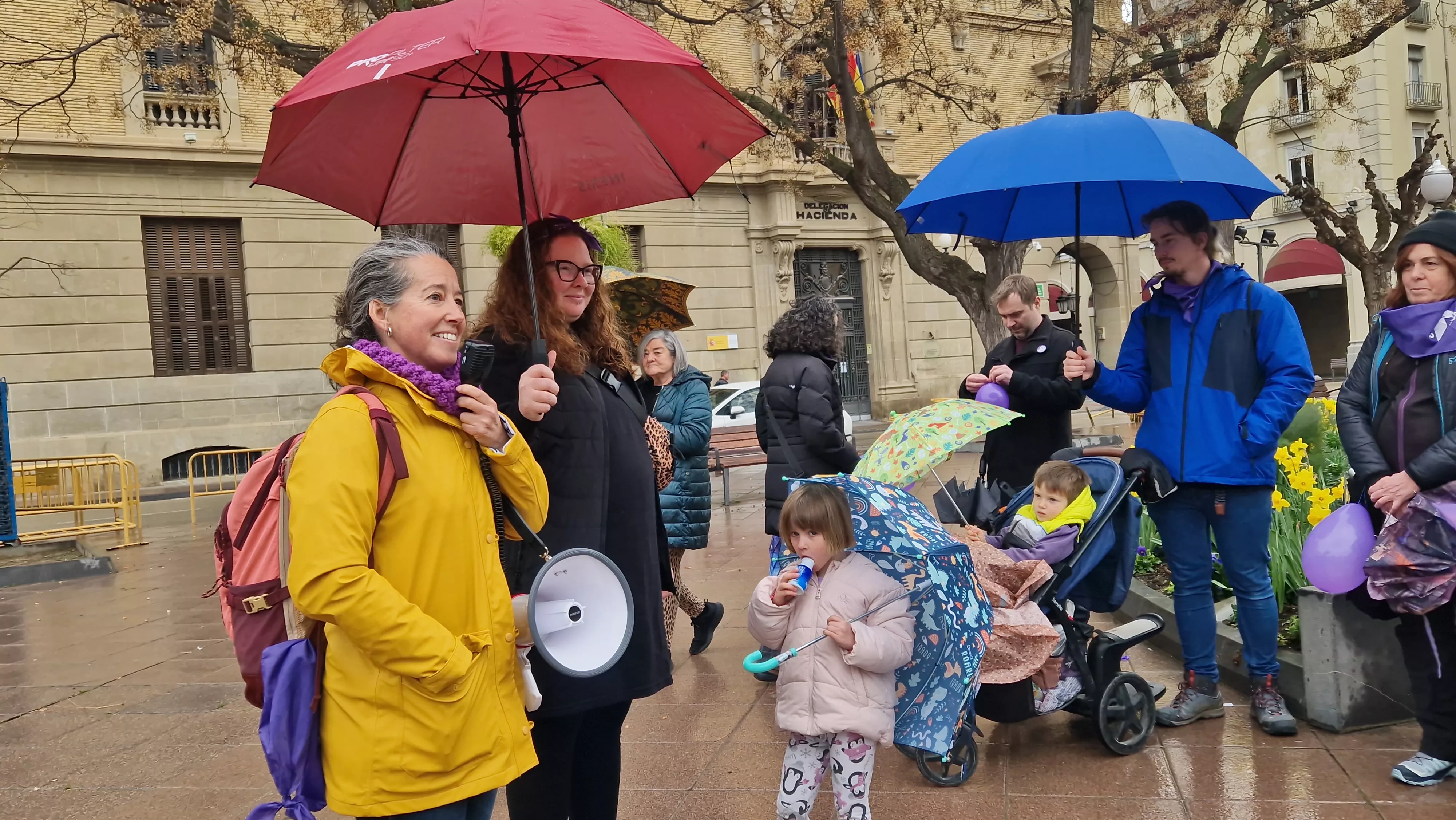 Andada feminista en Huesca con motivo del 8M Día Internacional de la Mujer. Foto Myriam Martínez